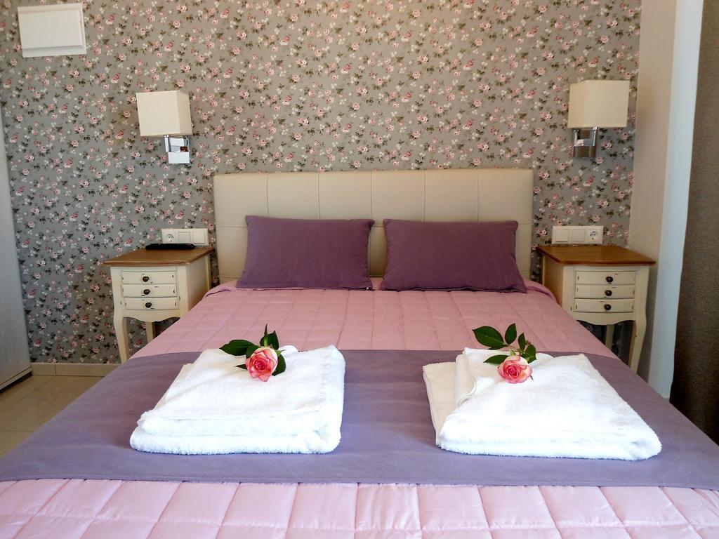 Petrakis Sunset Apartment Palaiochora Luaran gambar
